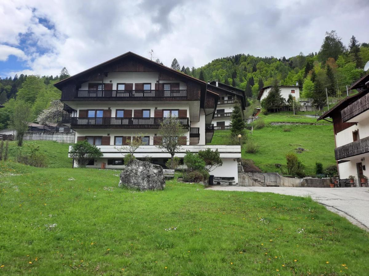 Appartamenti Dolomiti Colcerver Exteriér fotografie